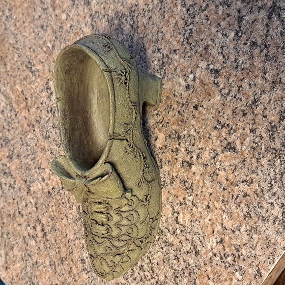 VICTORIAN SHOE DECOR - Picture 3 of 4